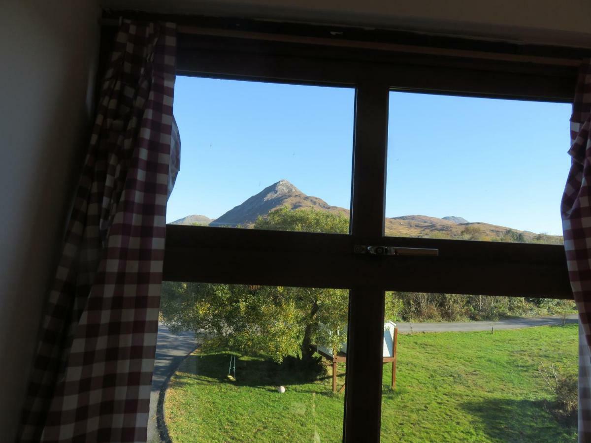 Letterfrack Mountain Farm Cottage On Farm In Village Centre Екстериор снимка